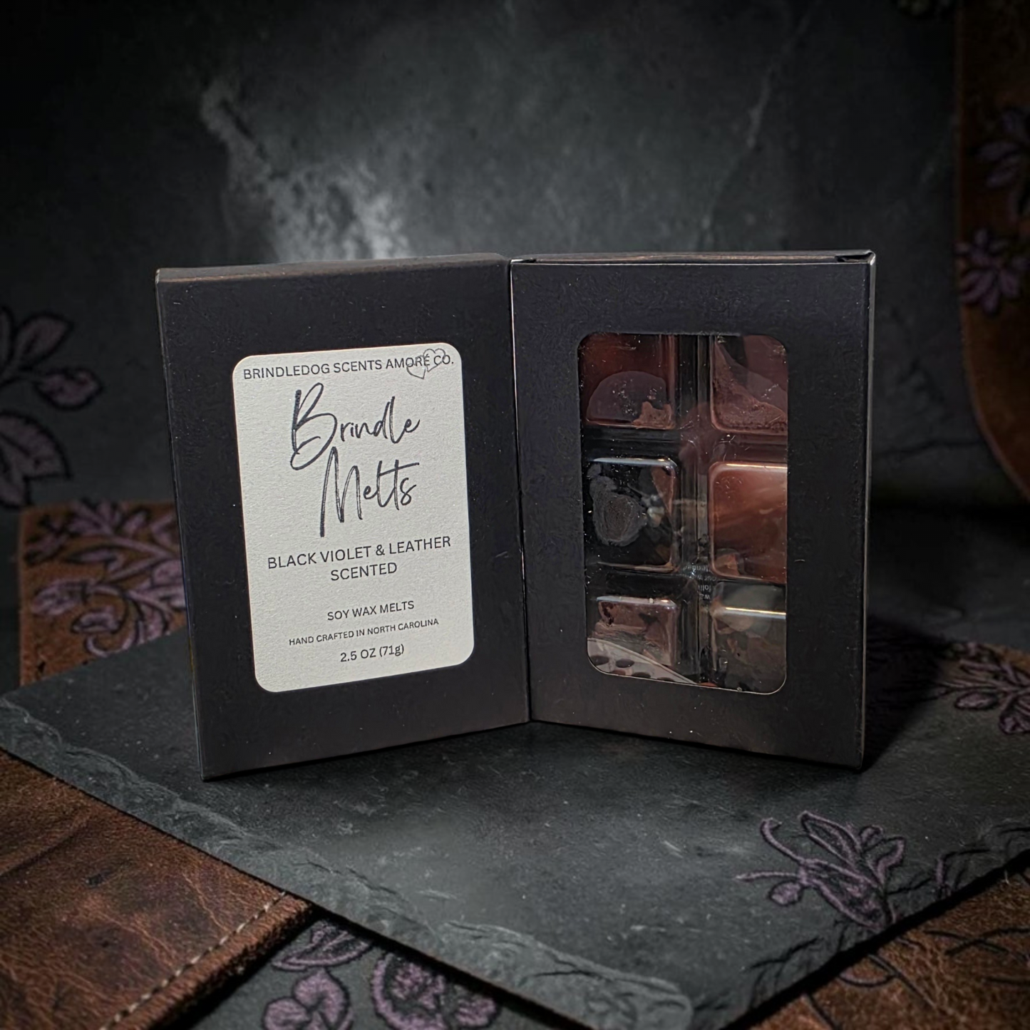 Soy Blended Wax Melts Black Violet & Leather Scented 2.5 oz